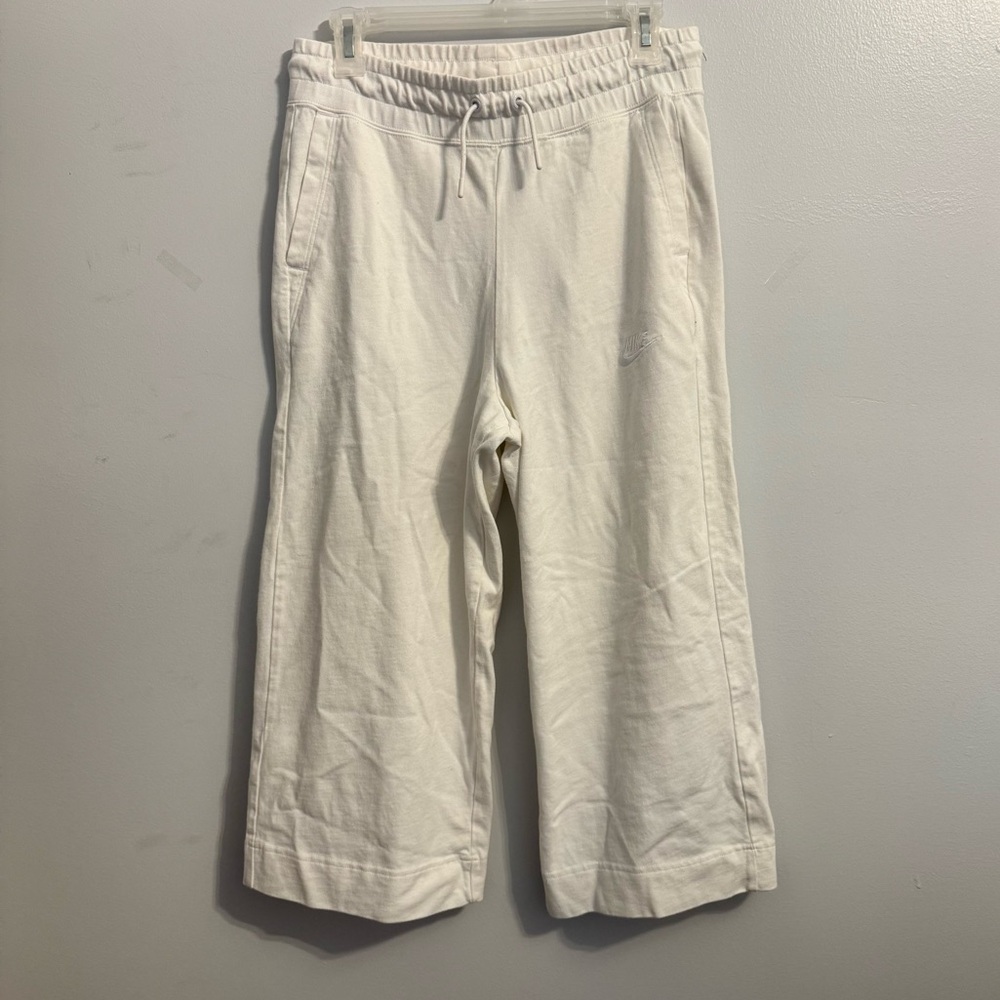 Cropped White Nike Sweats